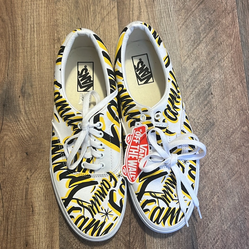 Vans NWT RARE Vans Family Edition Exclusive Sneakers